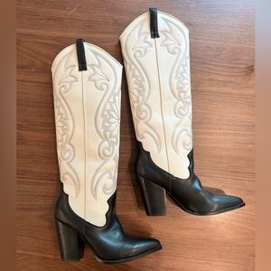 Lasso Western Boot NWT